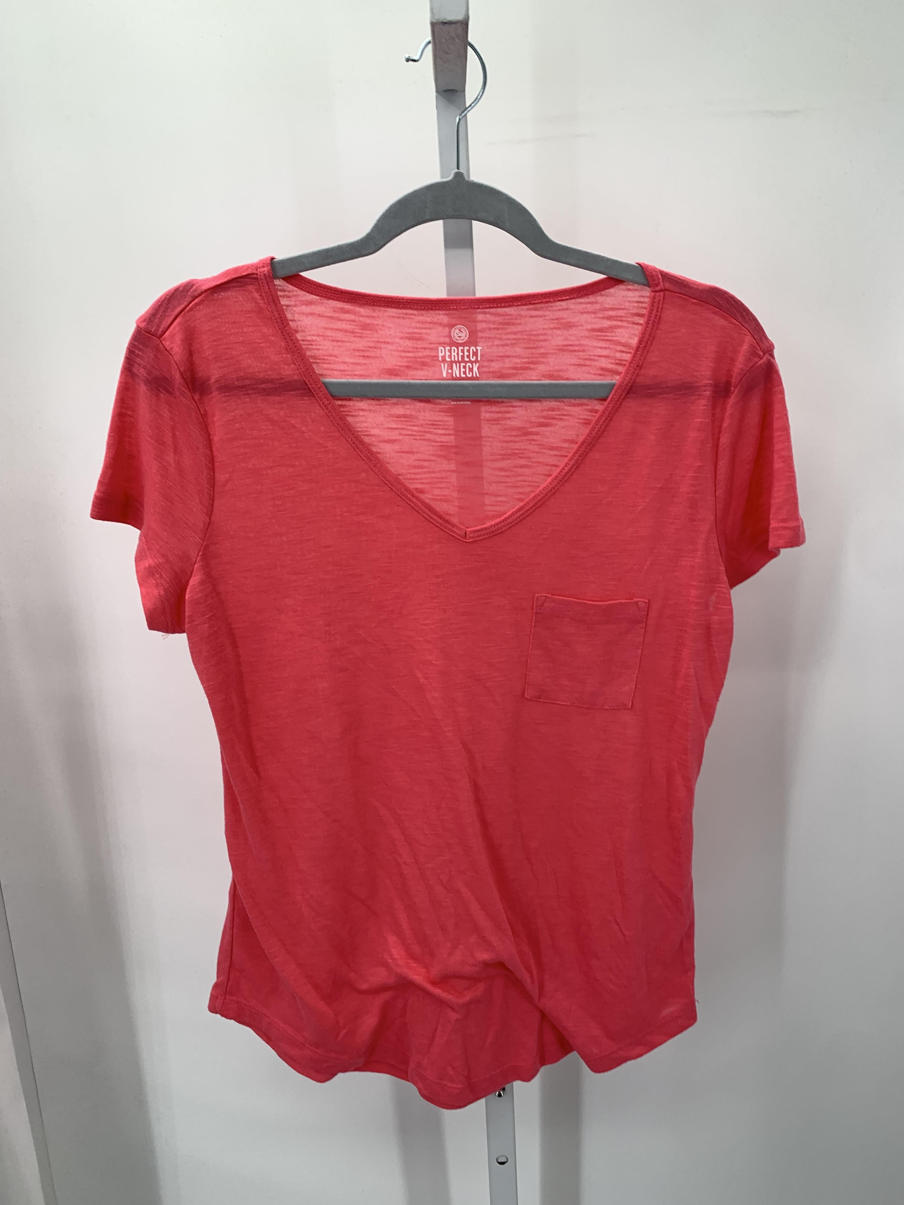 SO Size Large Juniors Short Sleeve Shirt