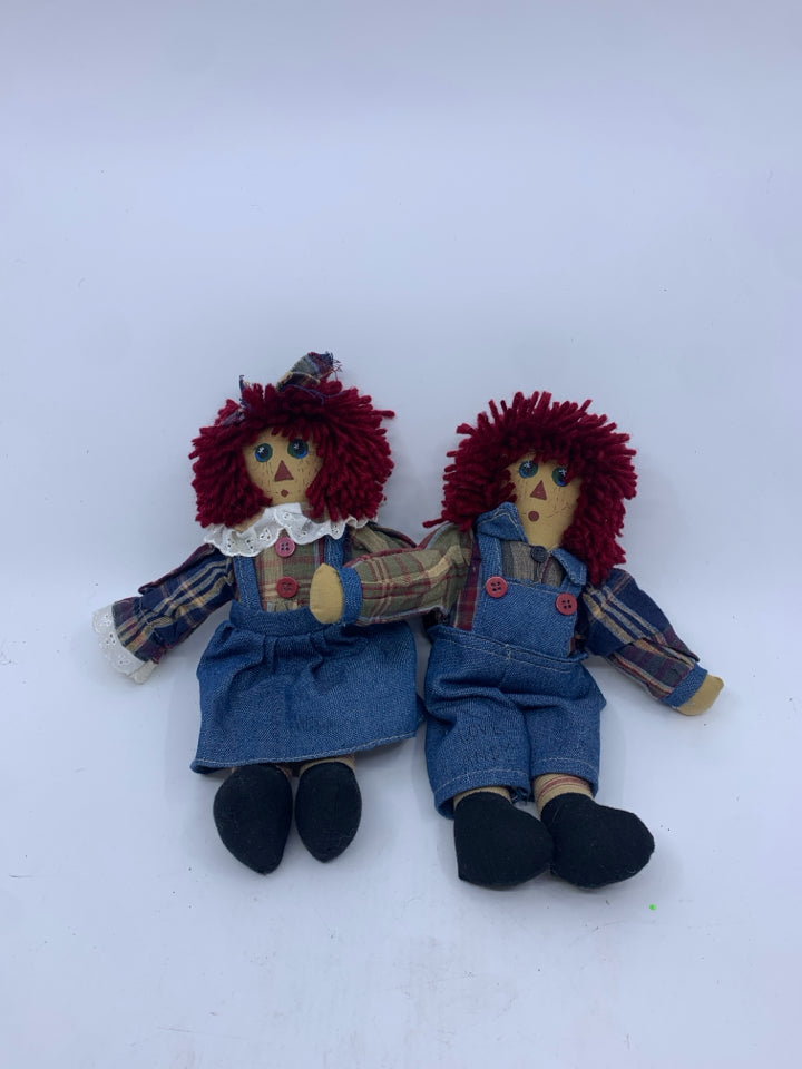 RAGGEDY ANNE + ANDY IN MATCHING OVERALLS.