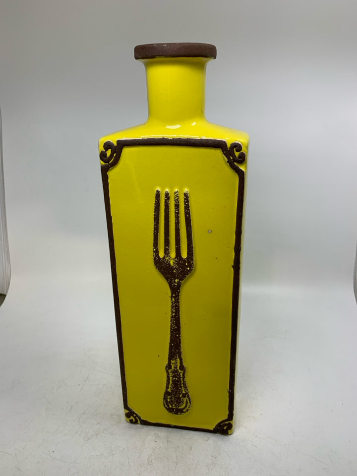 EMBOSSED FORK BROWN EDGES VASE.