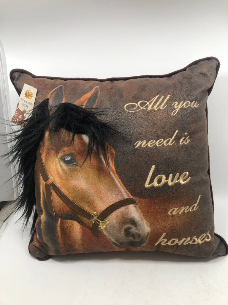 NWT CRACKER BARREL FLUFFY HORSE PILLOW.