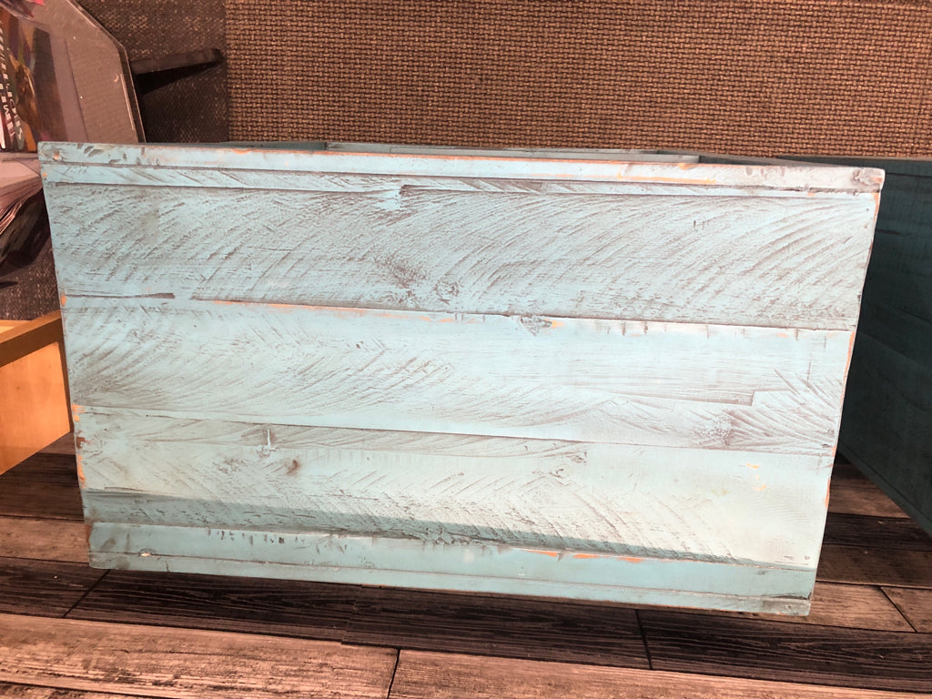 SM BLUE DISTRESSED BOOKSHELF.