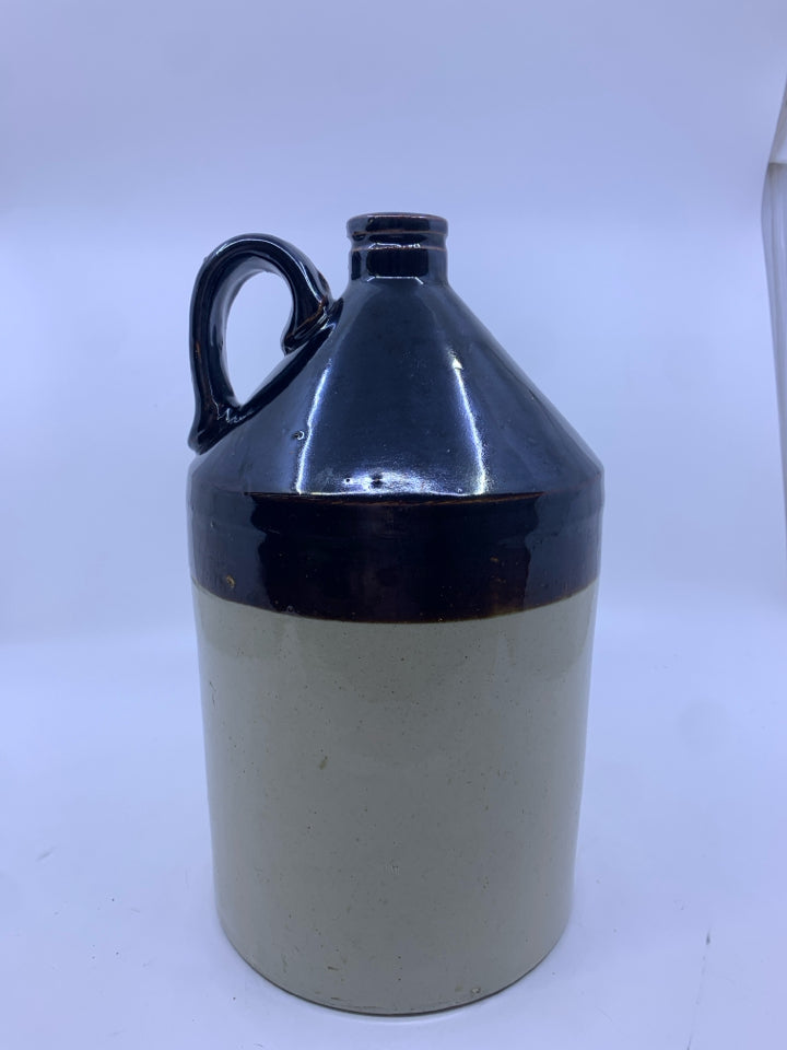 VTG BROWN AND TAN JUG.