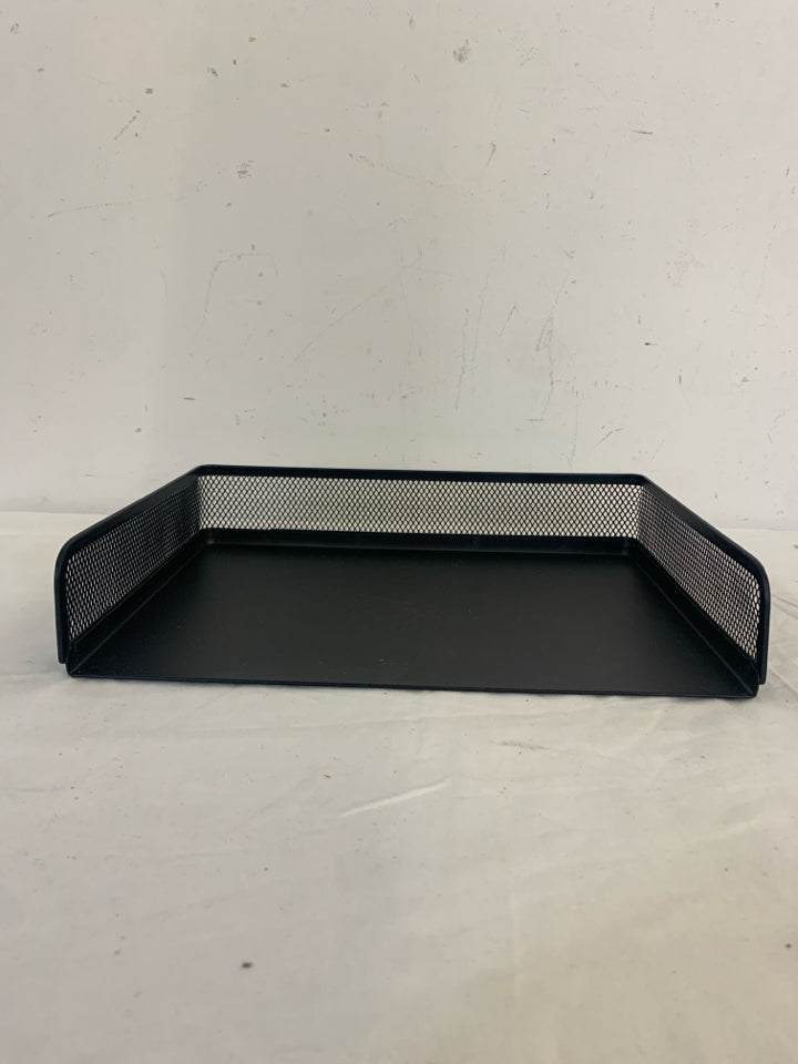 METAL MESH DESK FILE ORGANIZER TRAY.