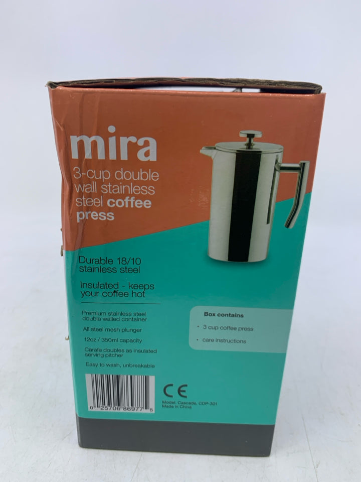 NIB STAINLESS STEEL DOUBLE WALL COFFEE PRESS.