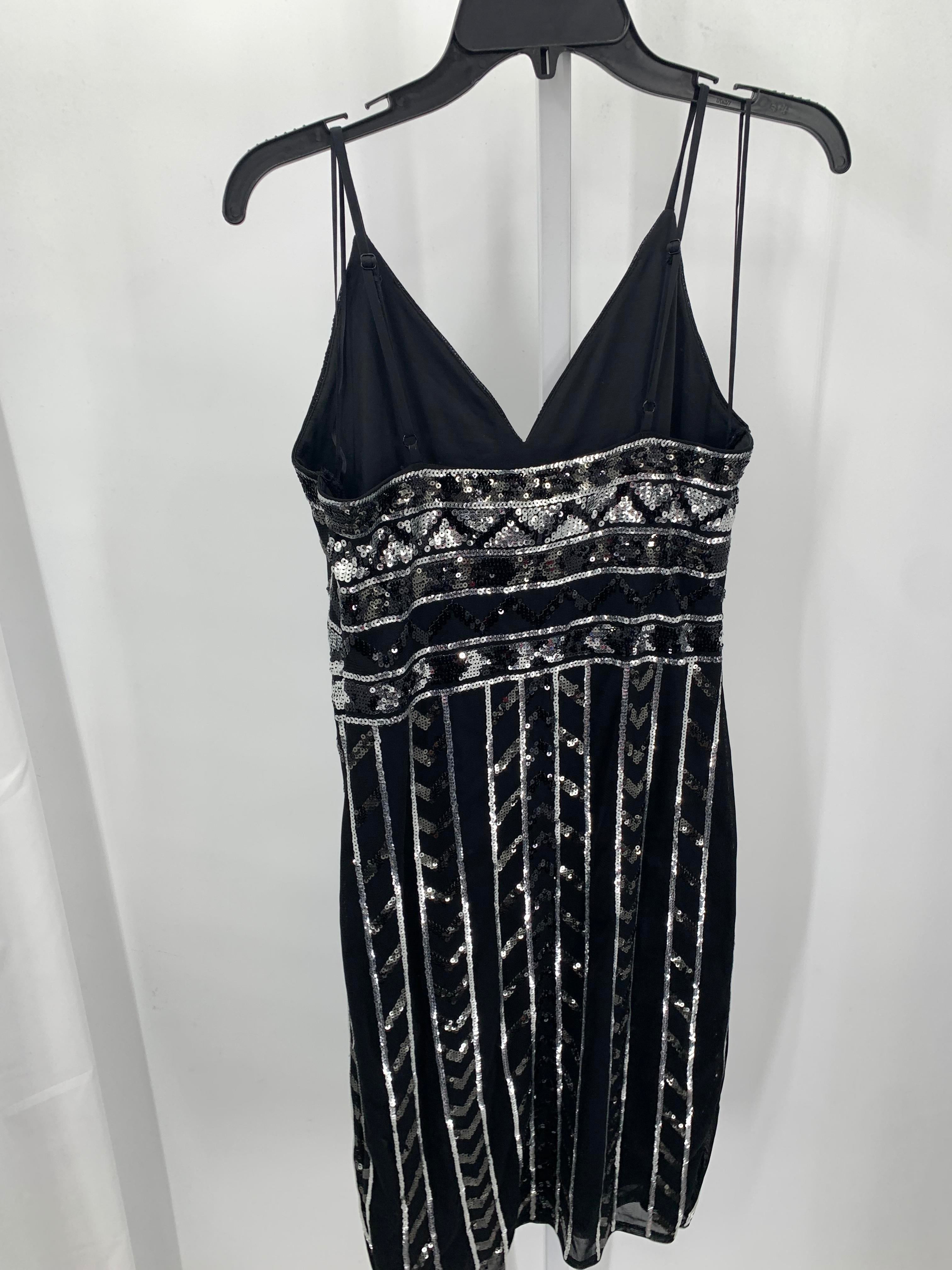 Express Size Medium Misses Sleeveless Dress