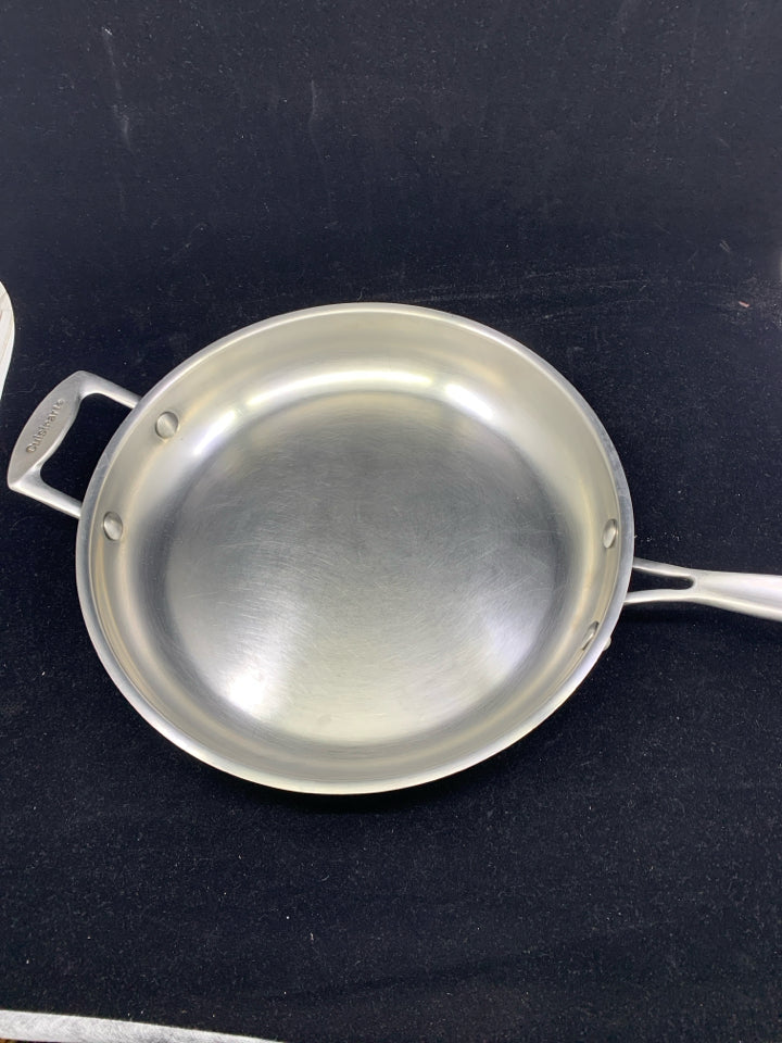 CUISINART STAINLESS STEEL OPEN SKILLET WITH HELPER HANDLE.