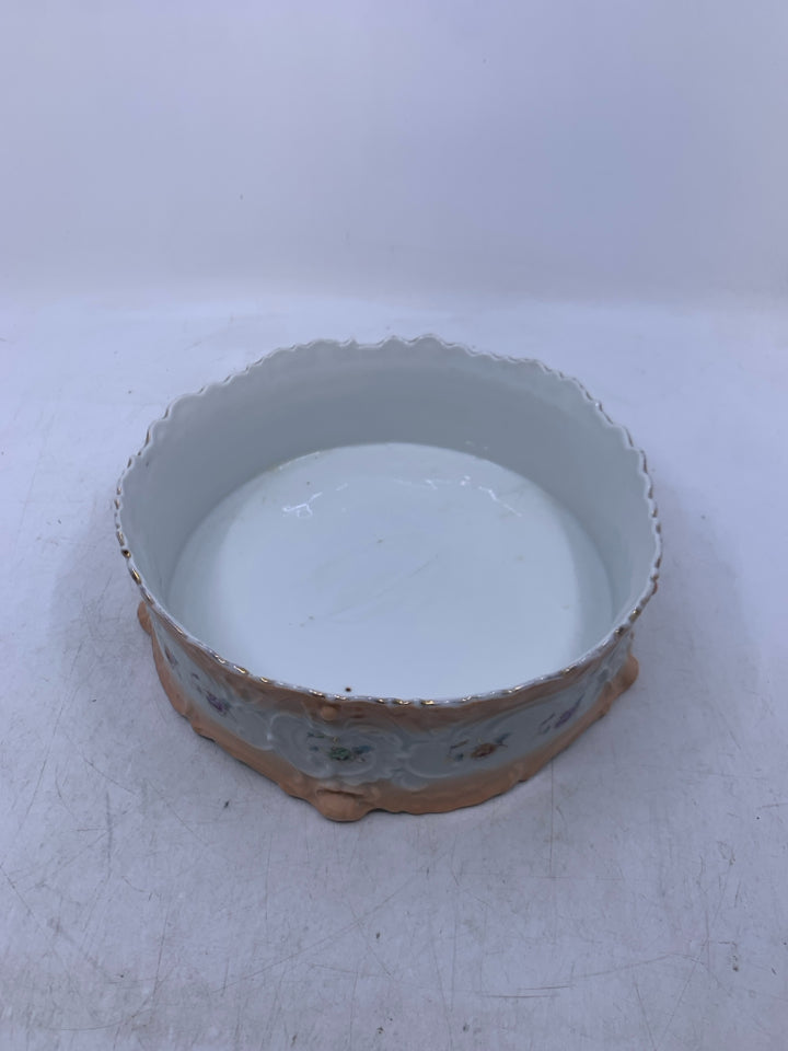 PORCELAIN CIRCLE PLANTER W/ ORANGE W/ COLORFUL FLOWERS.