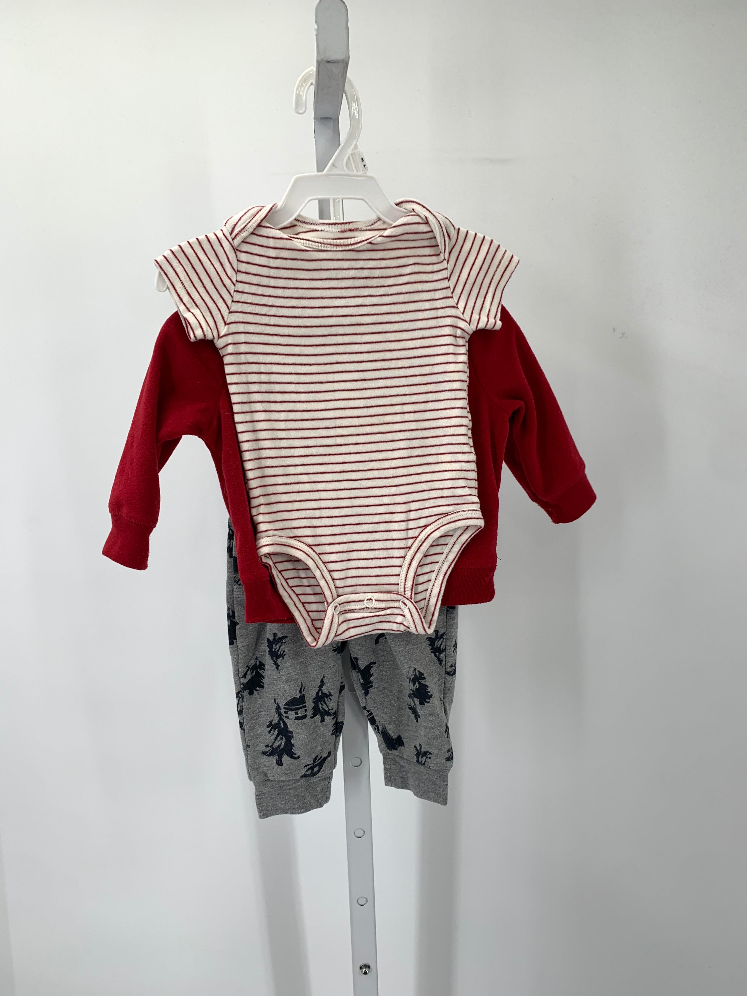 SHIRT SWEAT SHIRT AND PANTS