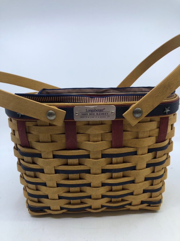 2003 BEE BASKET- FAMILY SIGNED ROUNDED RECTANGLE W/2 HANDLES, LINER, PROTECTOR-