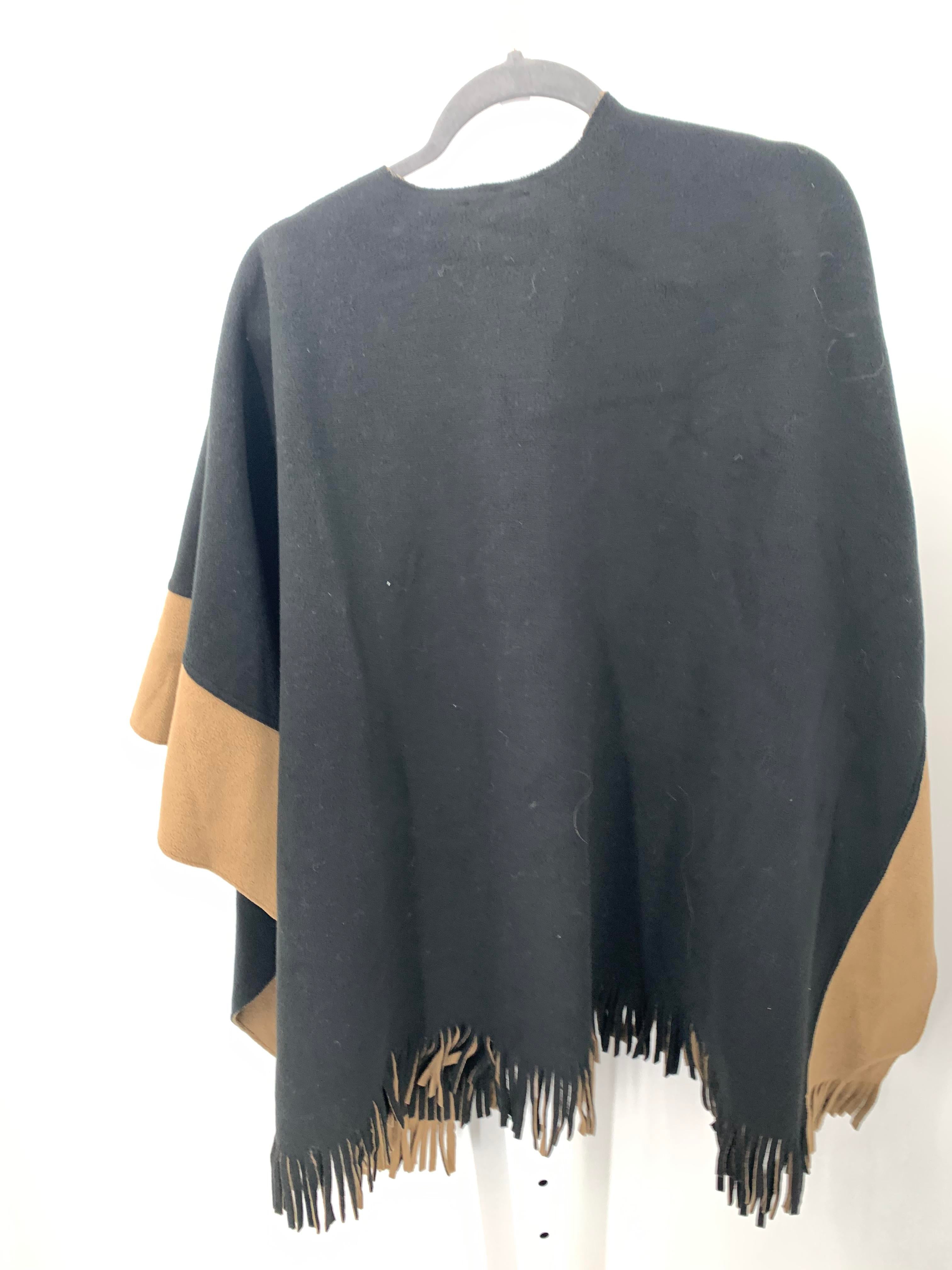 Size Medium Misses Shawl