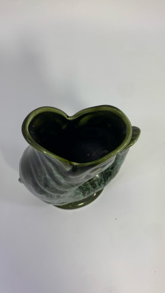 VTG FOSTERS FISH GURGLE JUG.