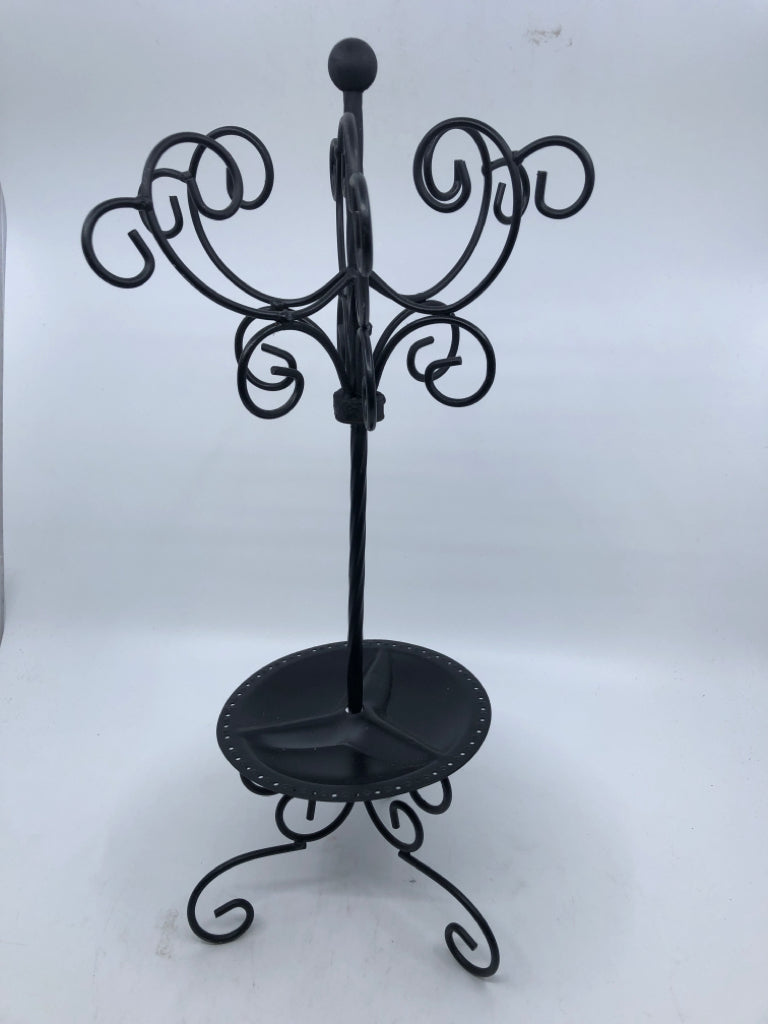 BLACK SCROLL DESIGN SPINNING JEWELRY HOLDER.