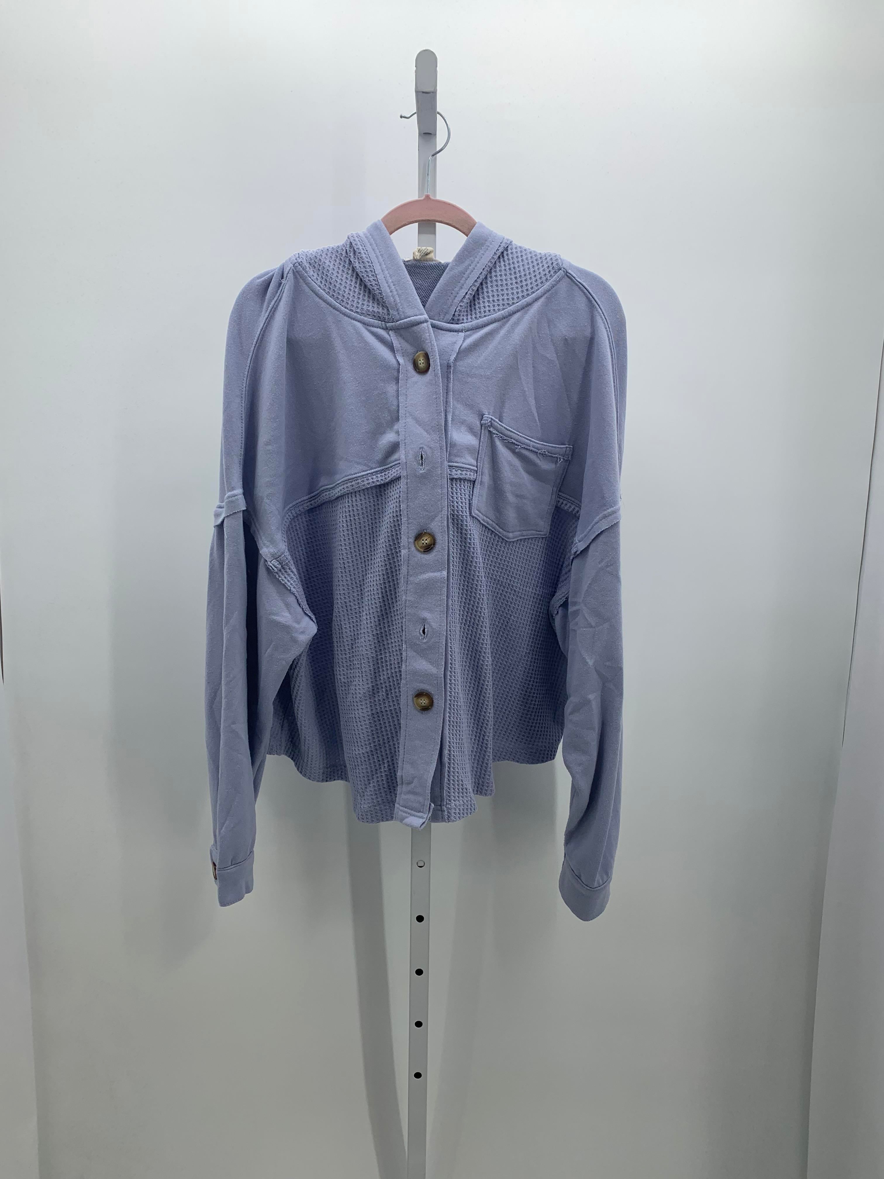 Size Extra Large Misses Long Sleeve Shirt