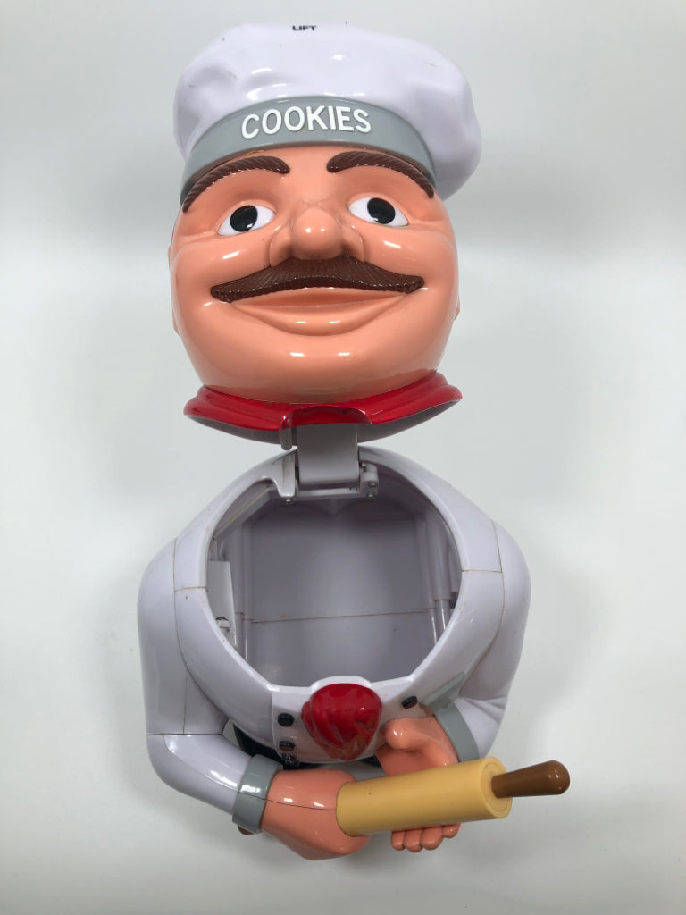 PLASTIC CHEF TALKING COOKIE JAR.