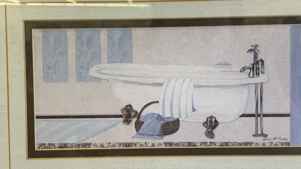 BATHTUB PRINT IN SILVER FRAME.