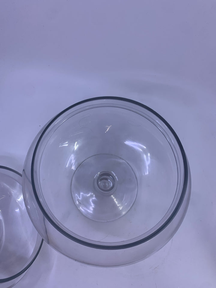 CLEAR ABSTRACT APOTHECARY JAR.