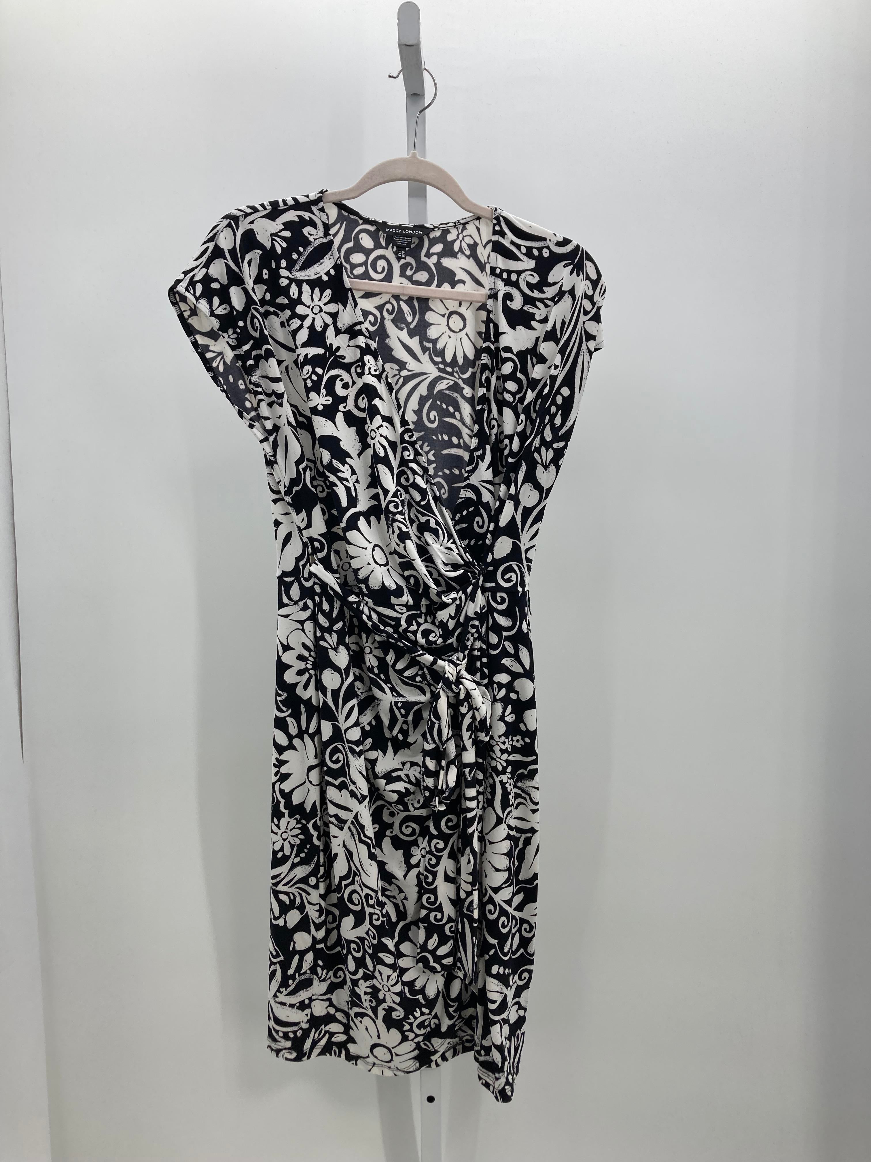 Maggy London Size 10 Misses Sleeveless Dress