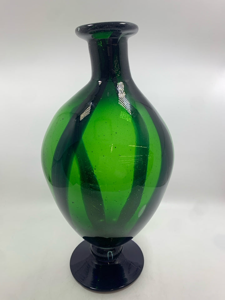 RECYCLED GREEN GLASS VASE W/BLUE BASE - MADE IN MEXICO.
