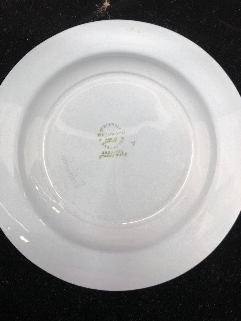 ROUND WEDGWOOD ASHTRAY.