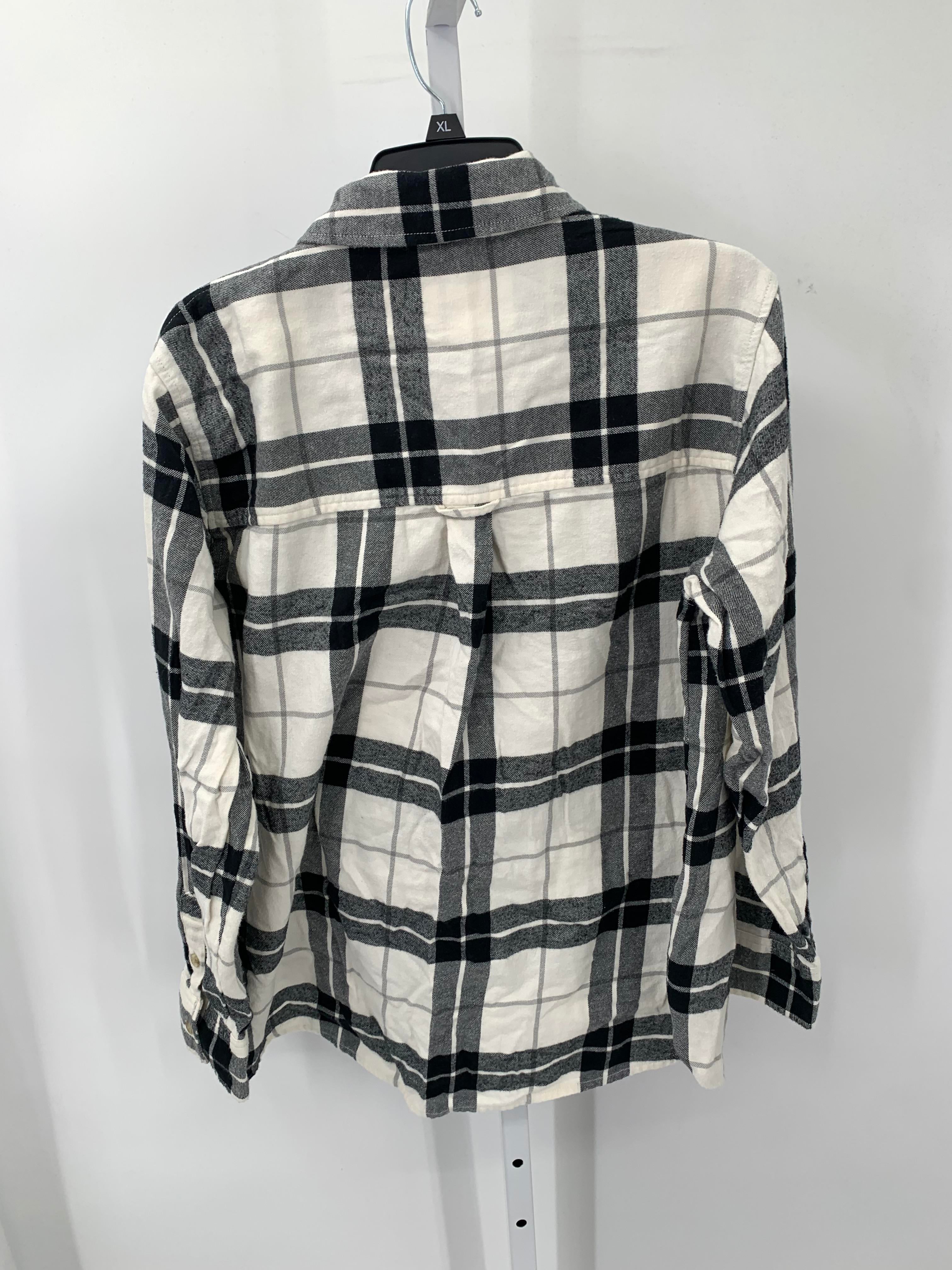 American Eagle Size Medium Young Men's Long Sleeve Shirt