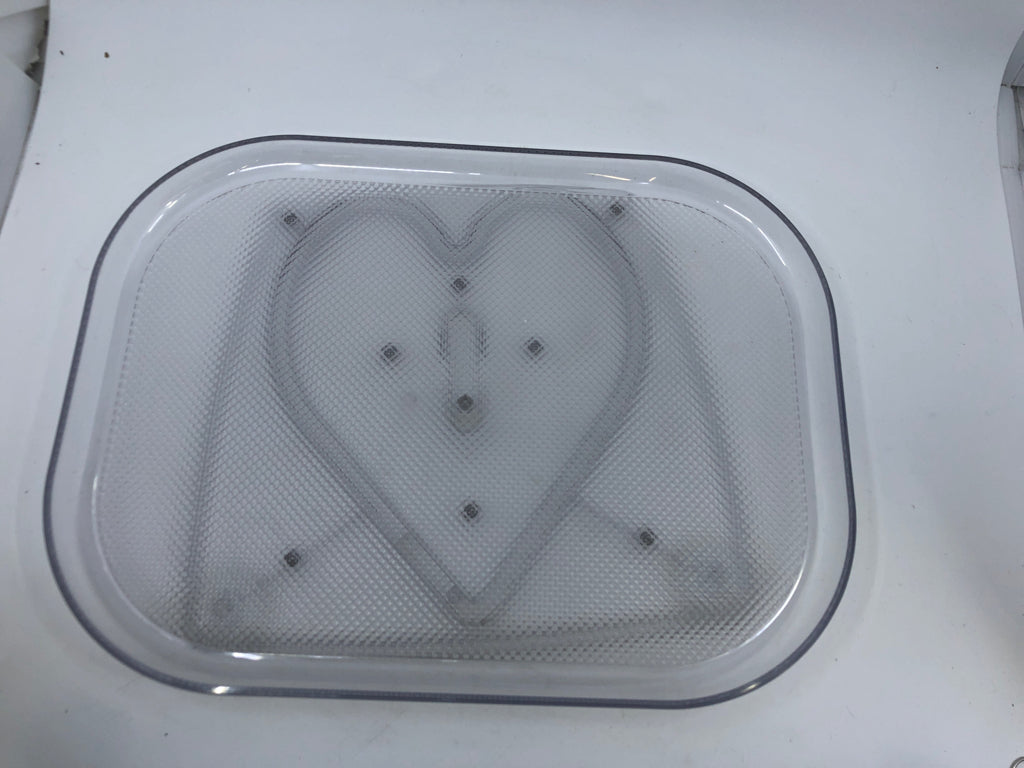 PLASTIC W/ TEXTURED BOTTOM LAZY SUSAN TRAY.