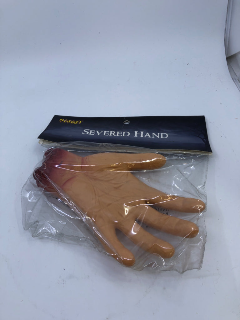 NIP HALLOWEEN SEVERED HAND.