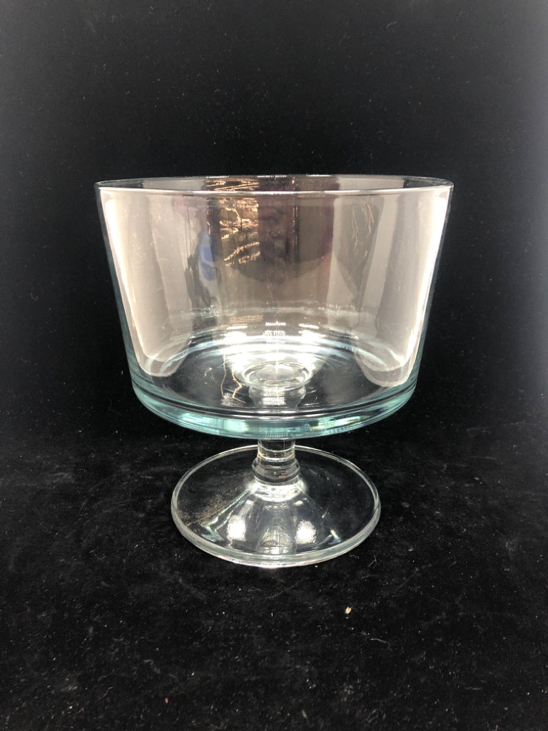 CLEAR GLASS TRIFLE BOWL.