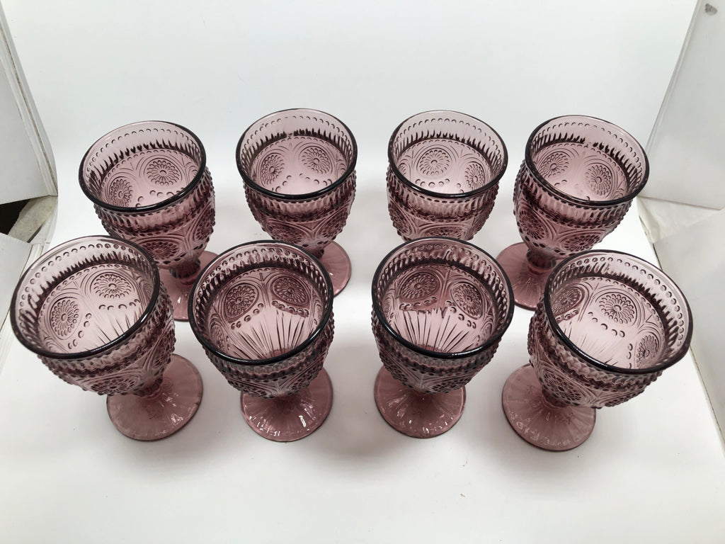 8 PURPLE GLASS GOBLETS W/MEDALLION STYLE.