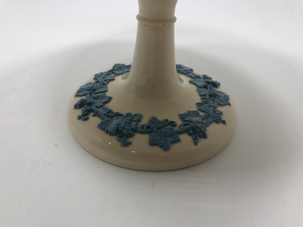 VTG QUEENSWARE PEDESTAL COMPOTE DISH BLUE ON WHITE.