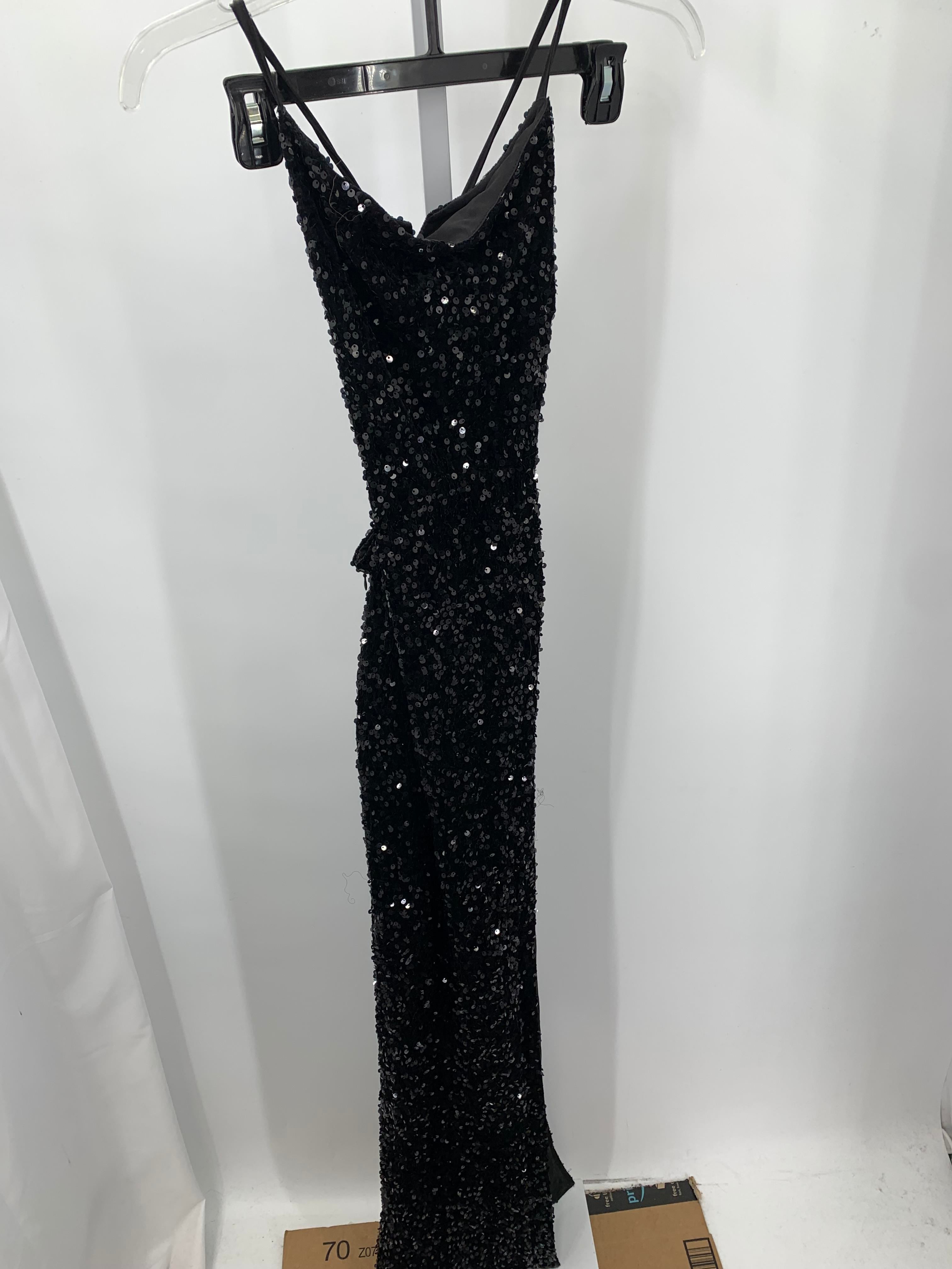 Size Small Juniors Sleeveless Dress