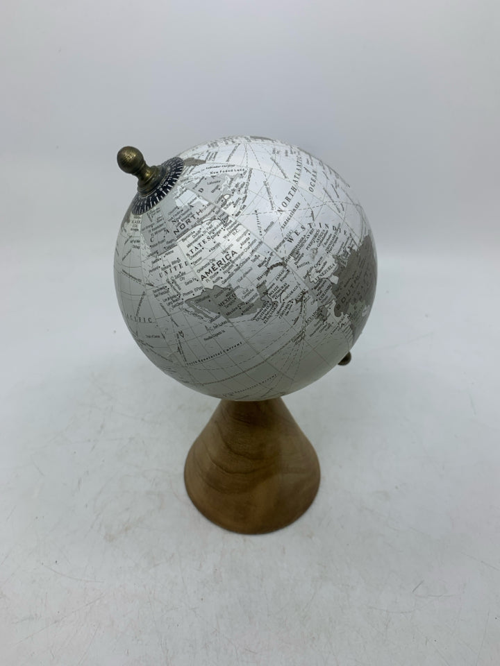 DESKTOP GLOBE ON WOOD STAND.