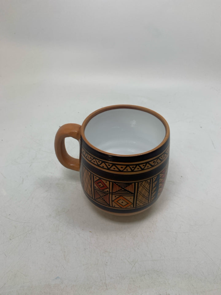 AZTEC PATTERN CERAMIC MUG.