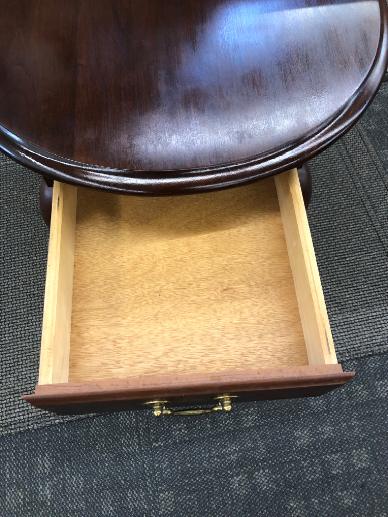 DARK WOOD SIDE TABLE W/ GOLD HARDWARE 1 DRAWER.