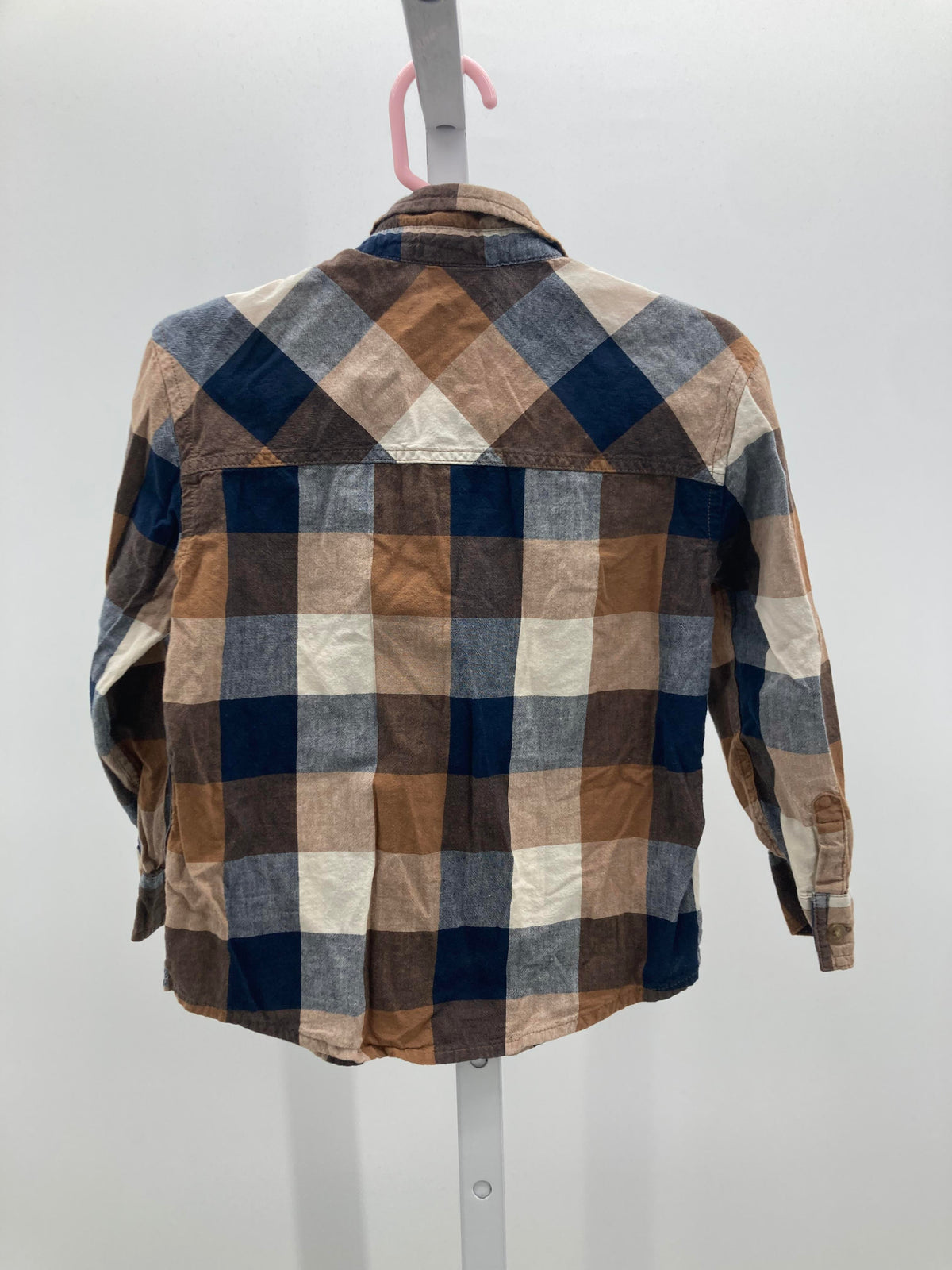 PLAID BTN DOWN
