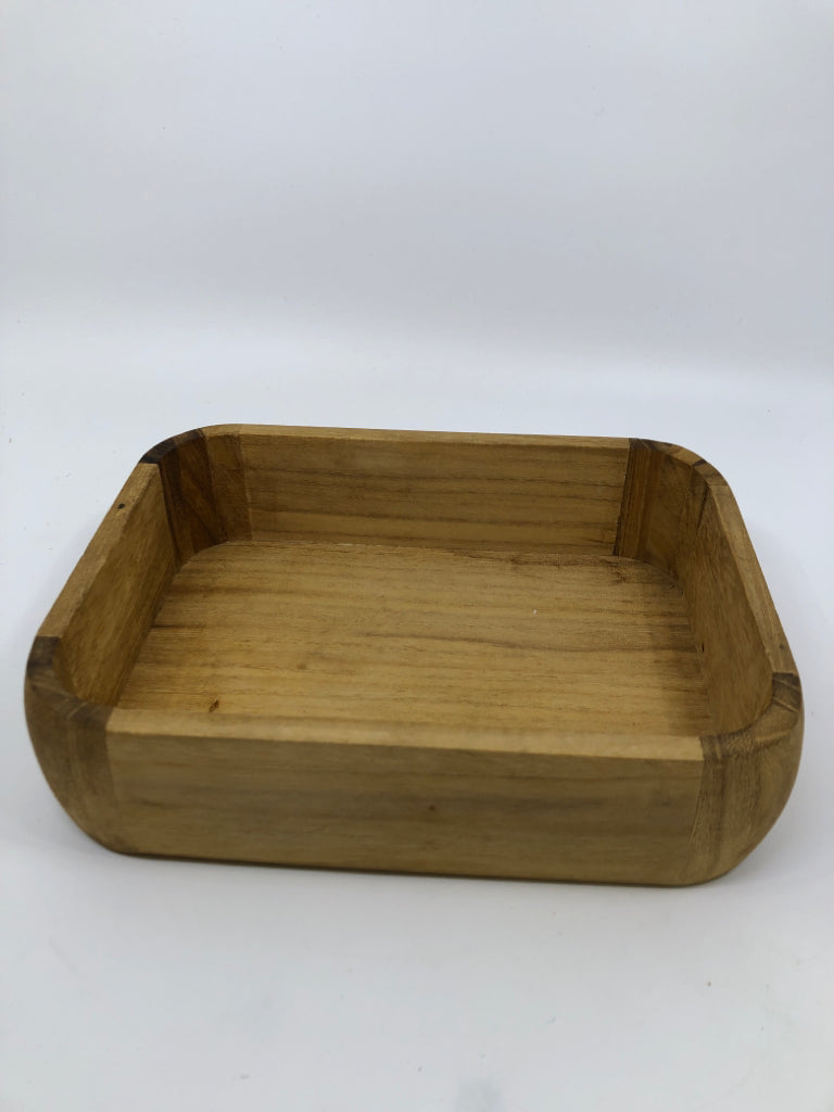BAMBOO WOOD TRAY.