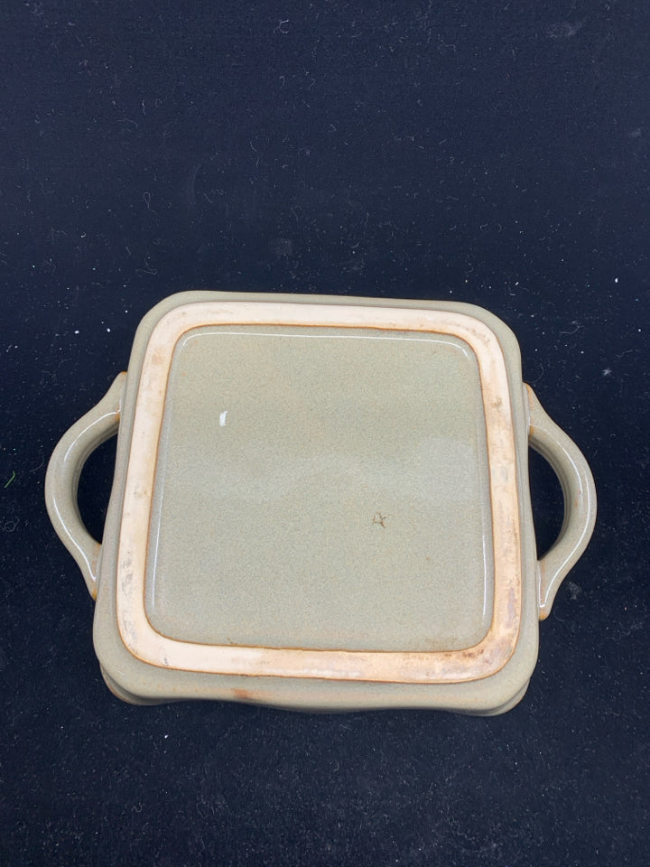 SQUARE TAN BAKING DISH W HANDLES.