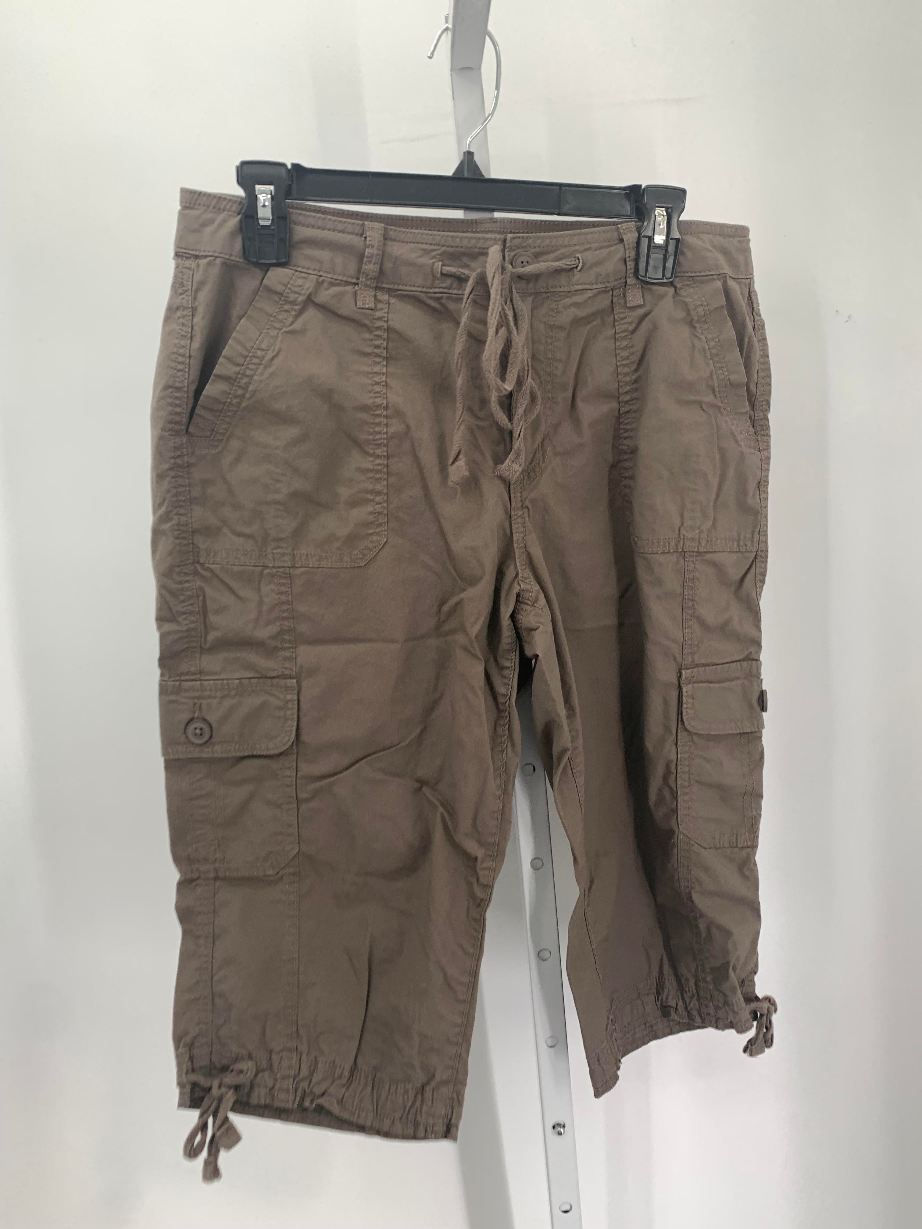 St. Johns Bay Size 12 Petite Petite Capri Pants