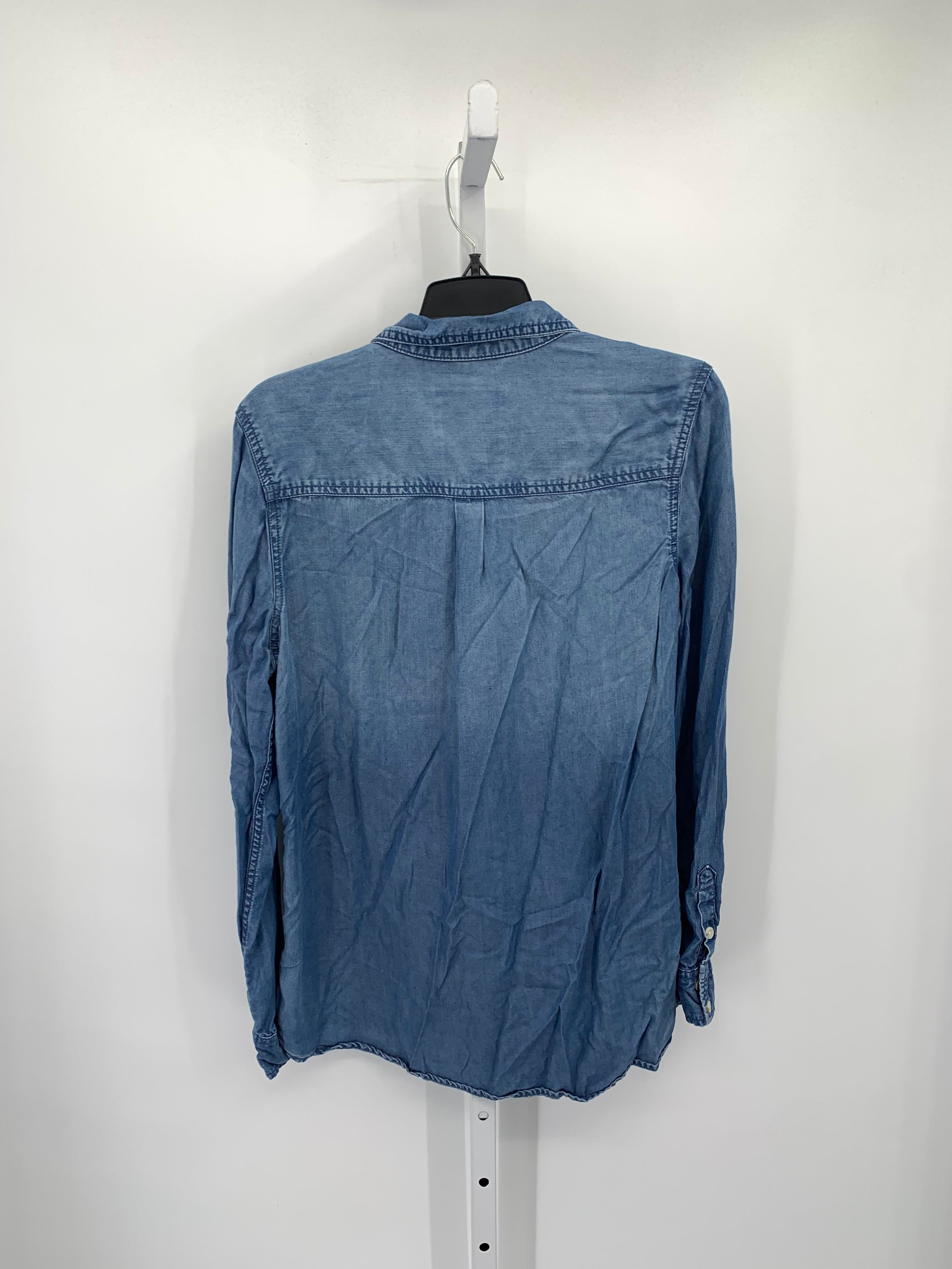 Mossimo Size Extra Large Misses Long Sleeve Shirt