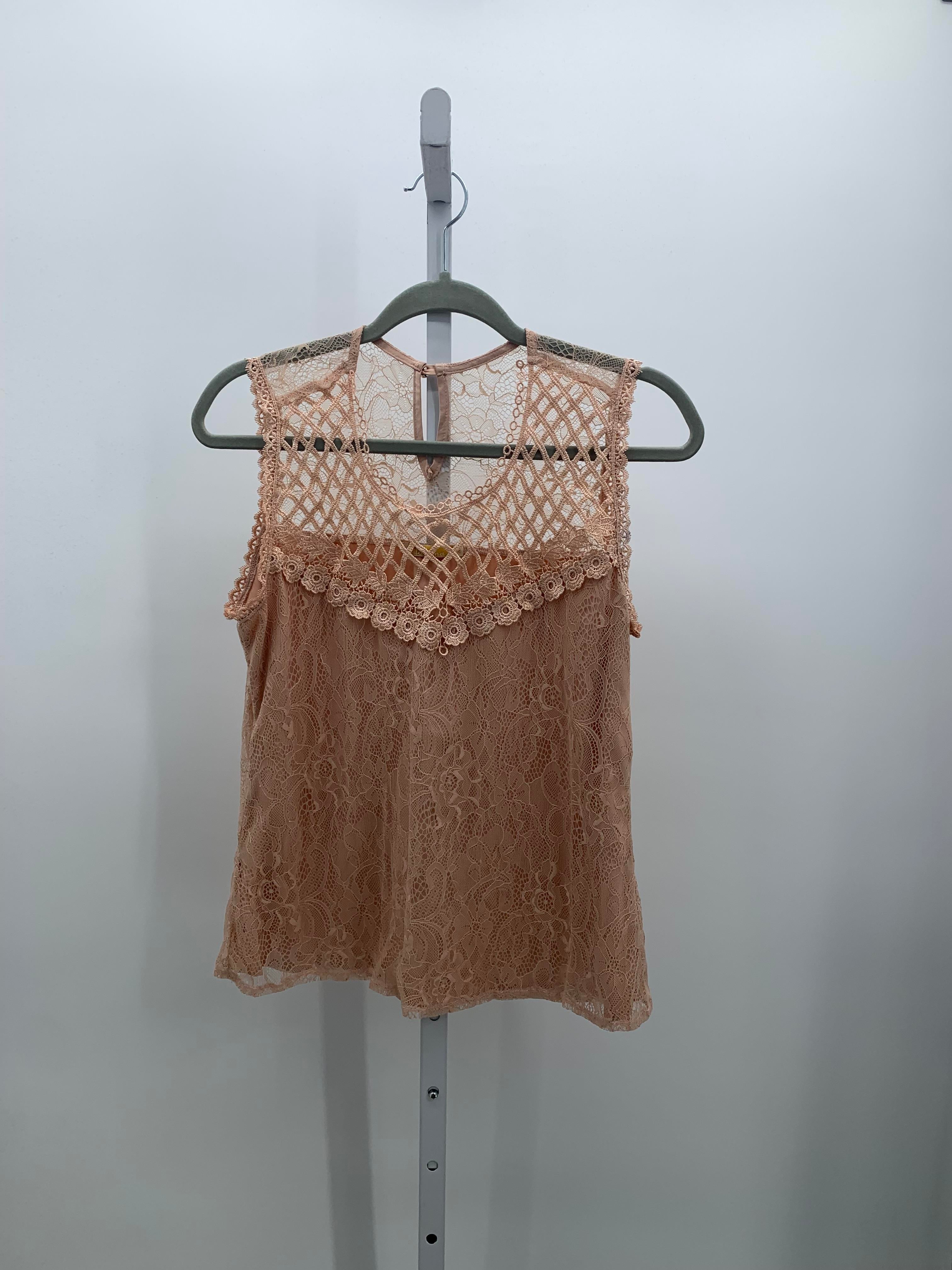 Size Medium Misses Sleeveless Shirt