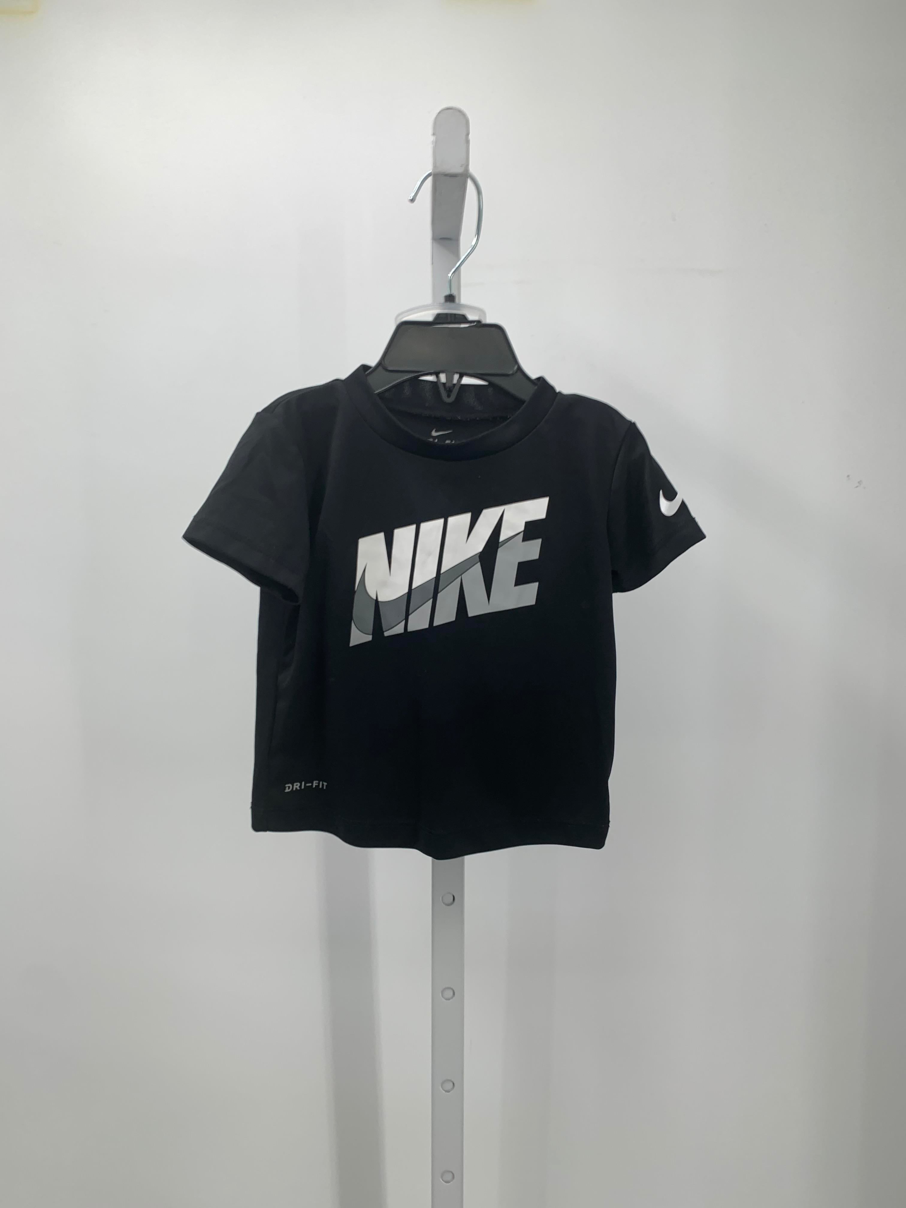 ACTIVE WEAR SHIRT AND SHORTS