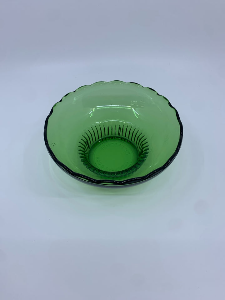 VTG GREEN FOOTED RIBBED BOTTOM PLANTER 3" X 6.