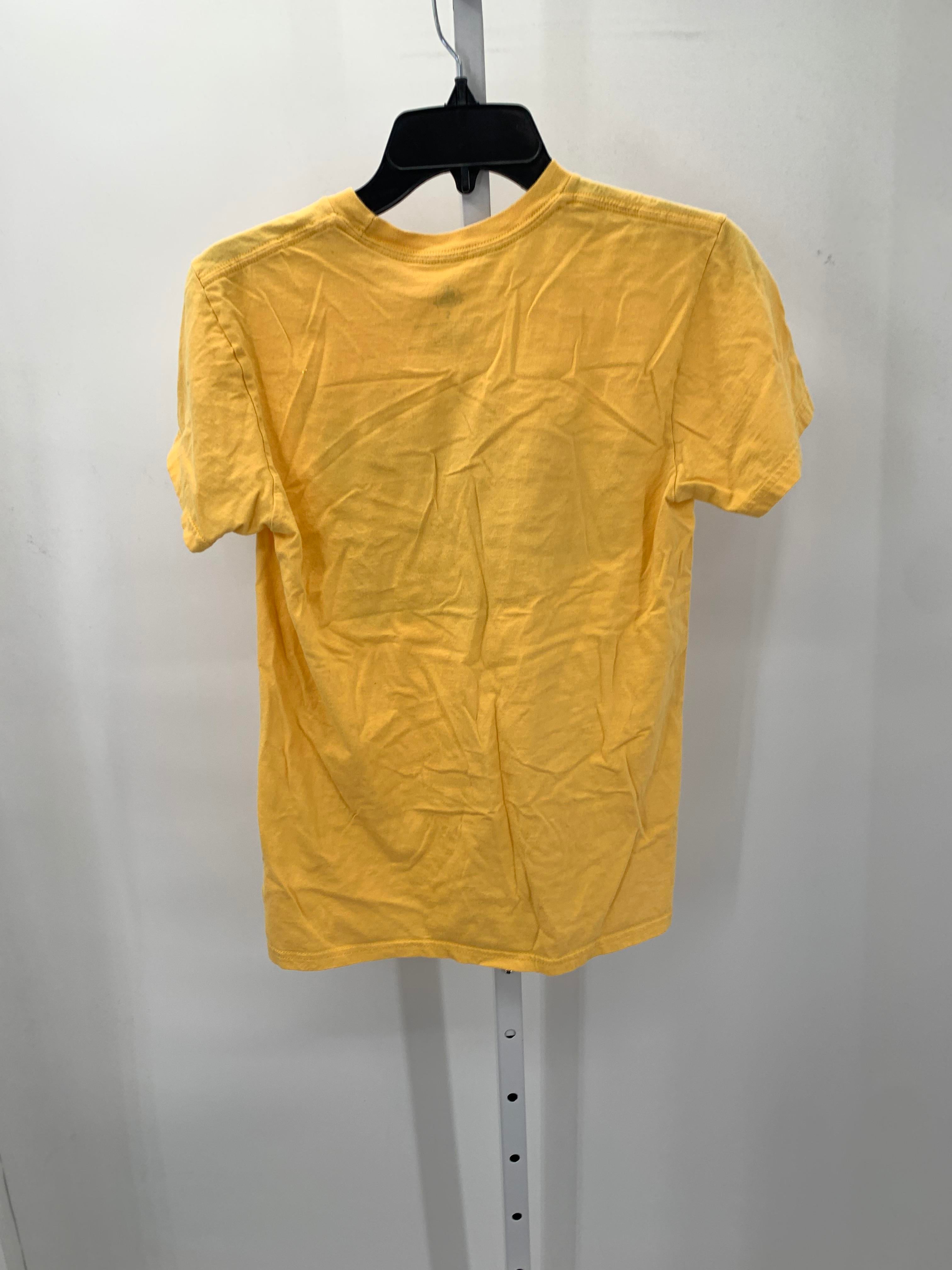 Disney Size Small Juniors Short Sleeve Shirt