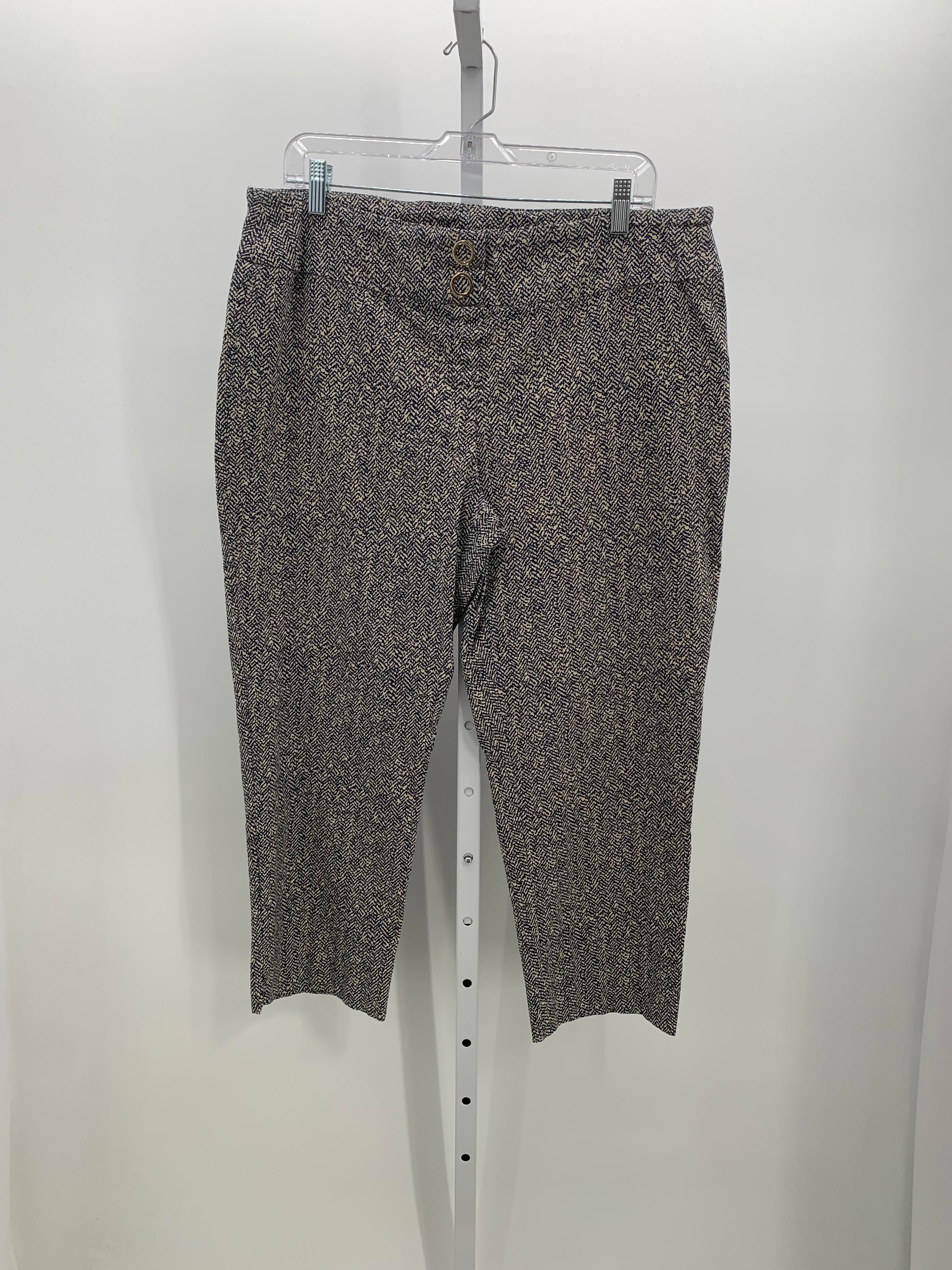 Size Extra Large Misses Cropped Pants