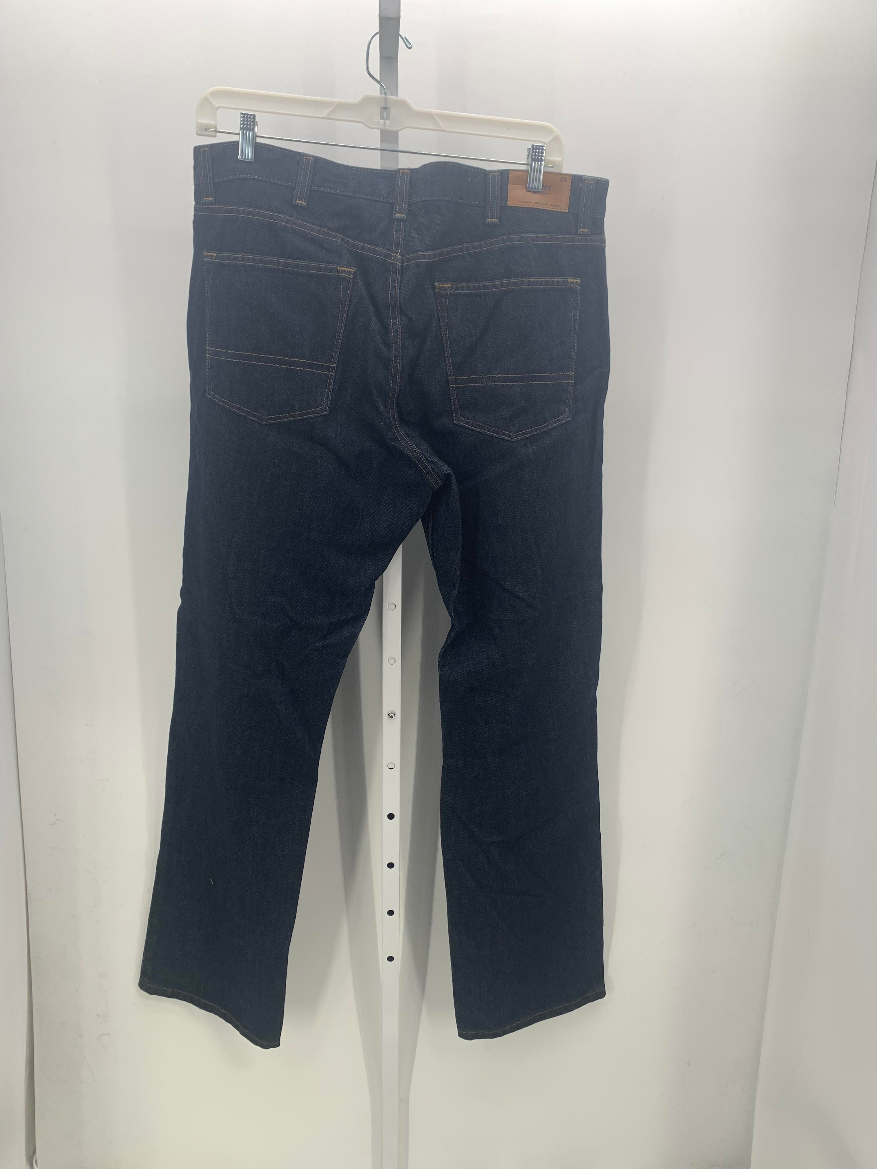 REGULAR FIT JEANS