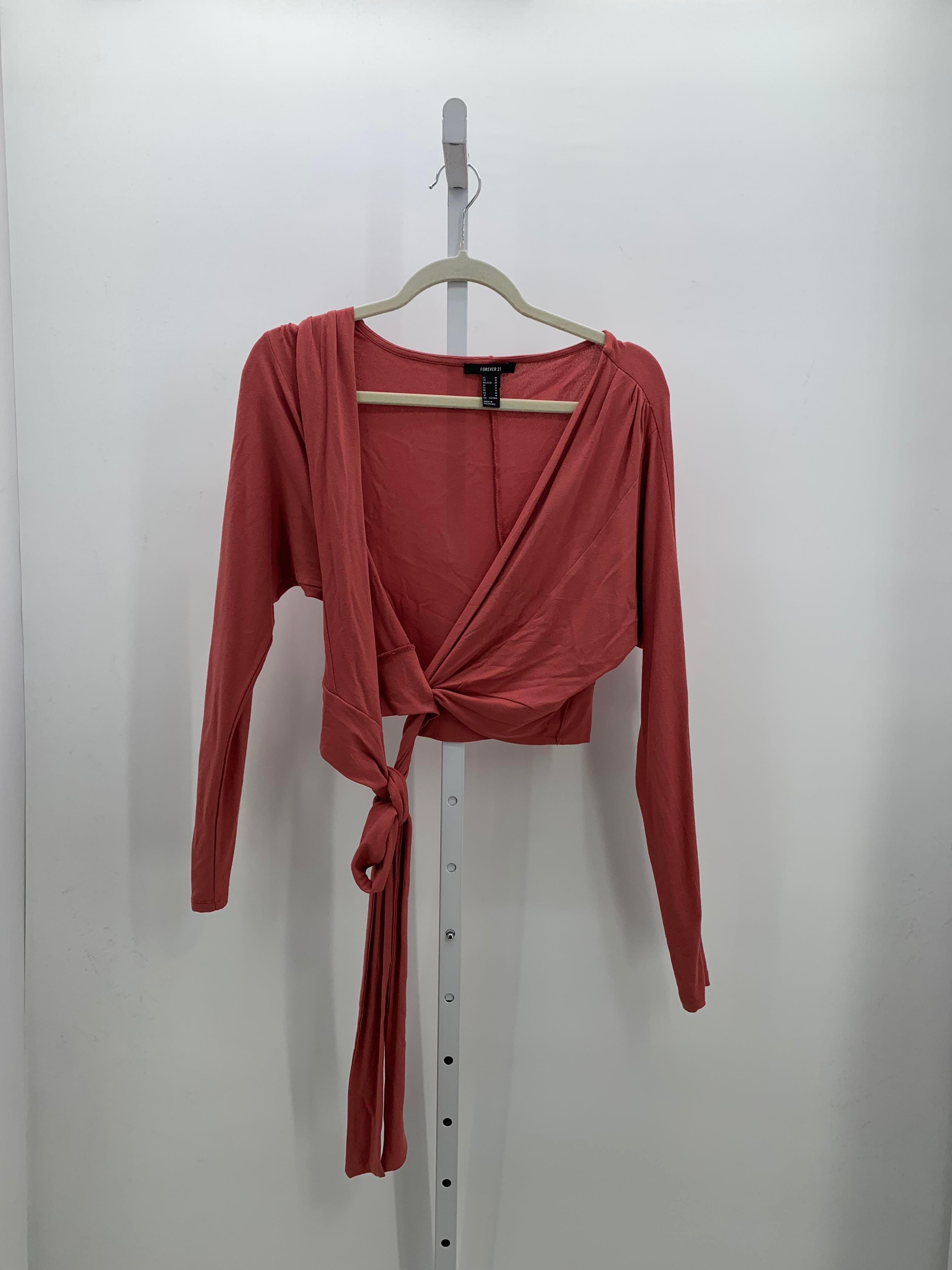 Forever 21 Size Medium Juniors Long Sleeve Shirt