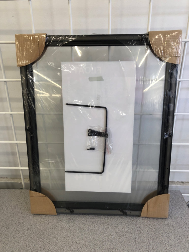 NIP BLACK FLOATING FRAME.