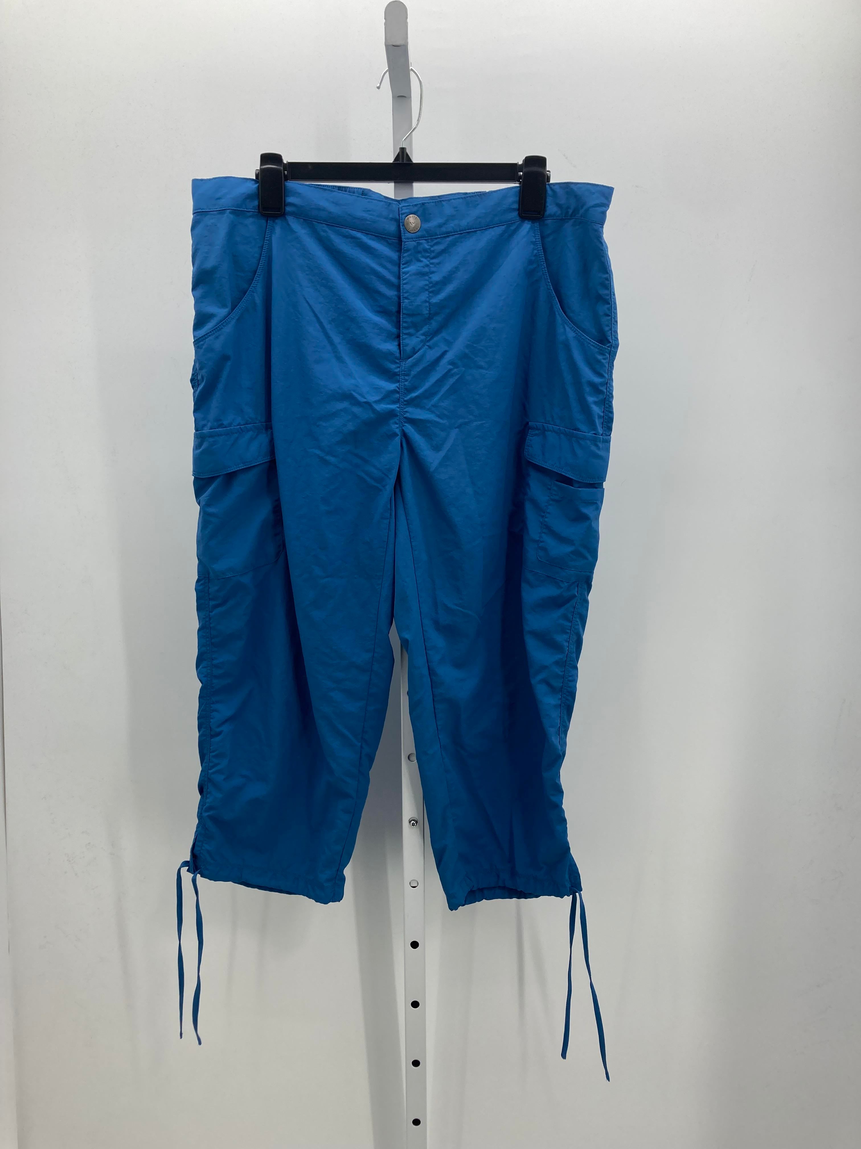 White Sierra Size Extra Large Misses Capri Pants