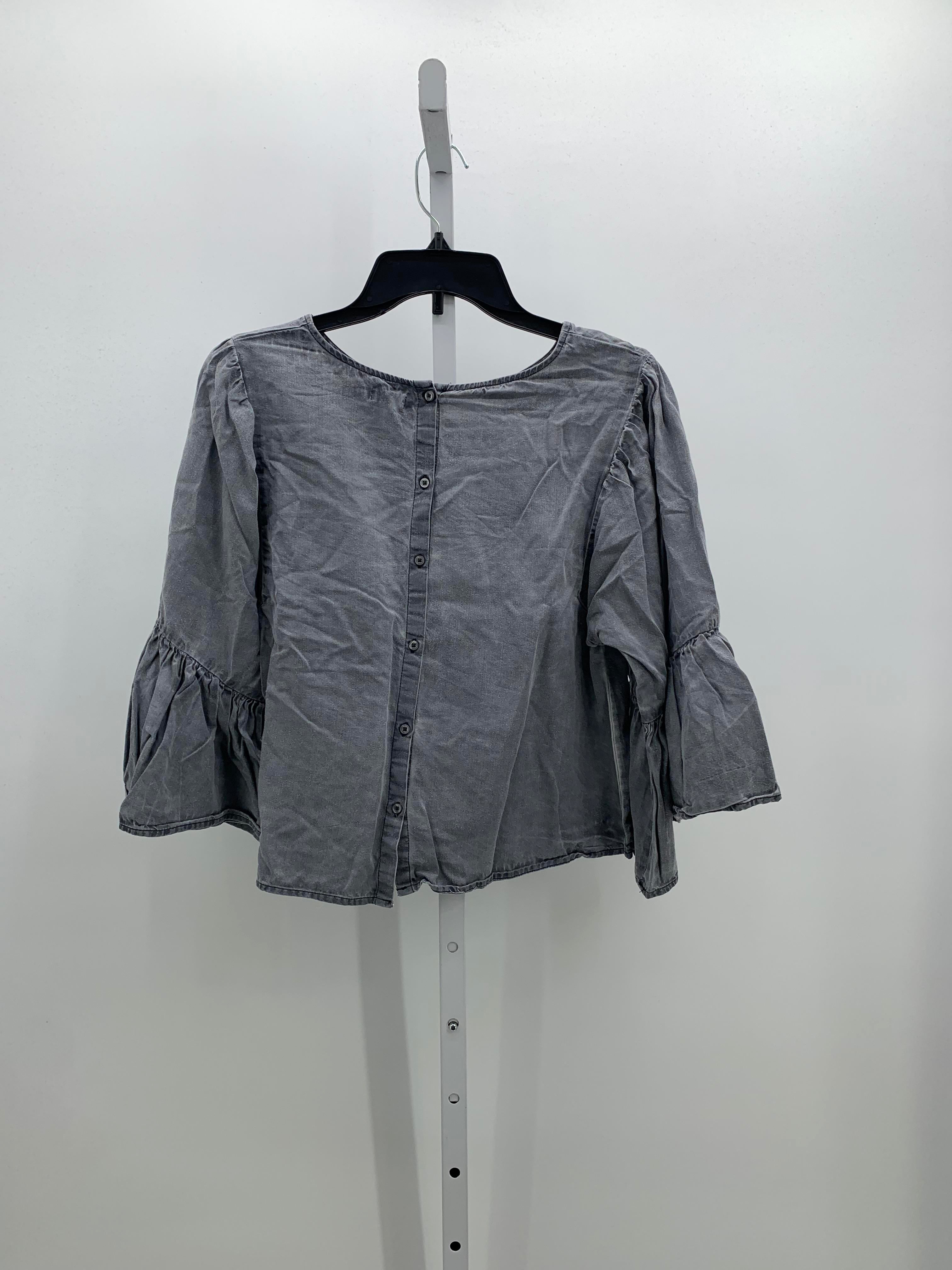 Hollister Size Medium Juniors 3/4 Sleeve Shirt