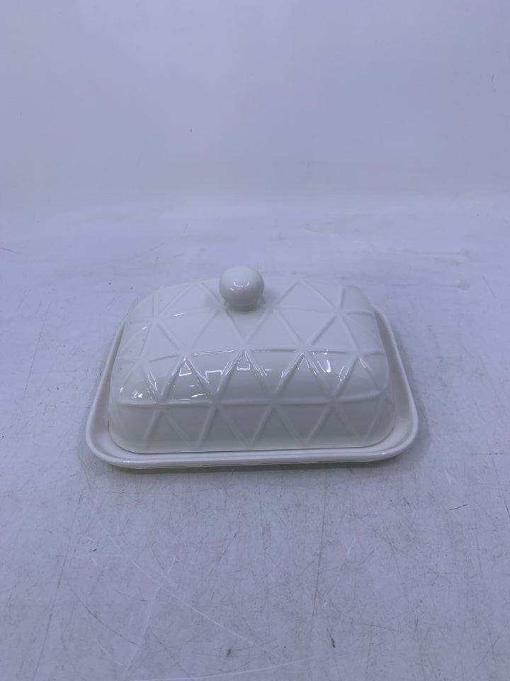 LARGE WHITE TEXTURED LID BUTTER DISH PORCELAIN.