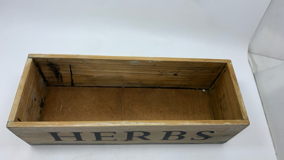 DISTRESSED "HERBS" CRATE.